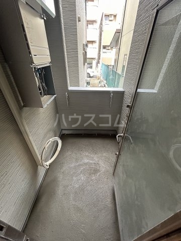 20/30 バルコニー