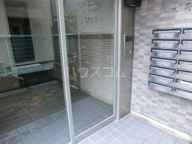 3/5 エントランス