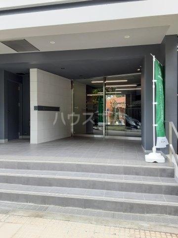 29/30 エントランス