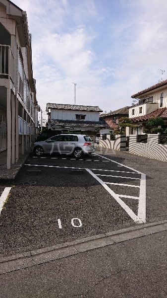 22/24 駐車場
