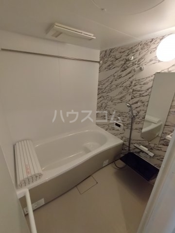 20/30 浴室