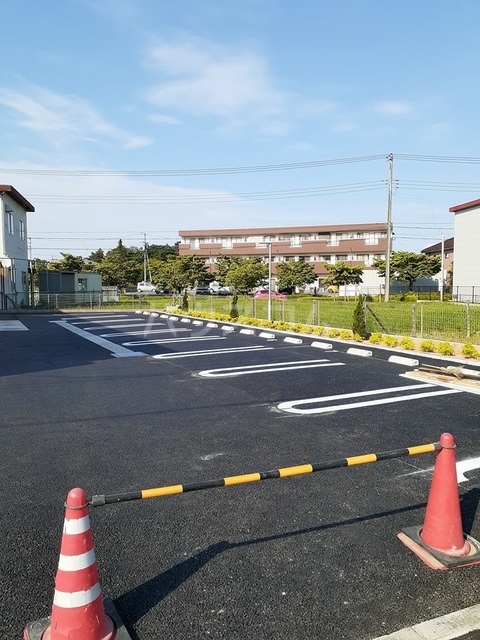 15/25 駐車場