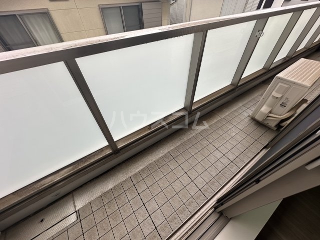 25/30 バルコニー