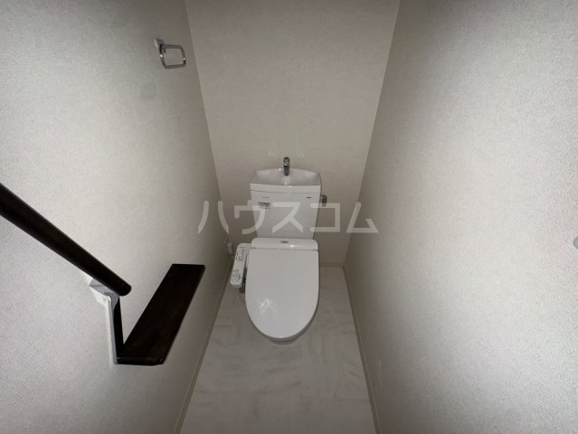 20/30 トイレ