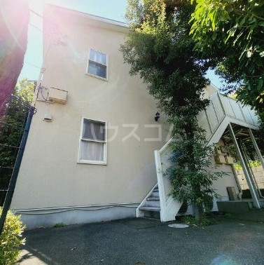 16/26 エントランス