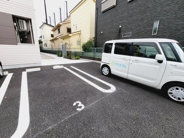 17/26 駐車場