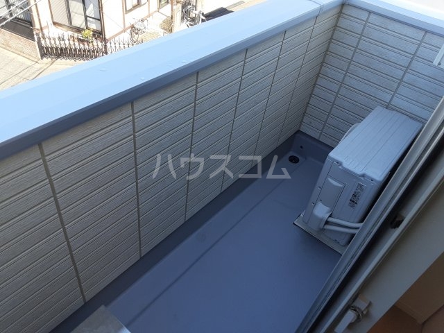 17/28 バルコニー