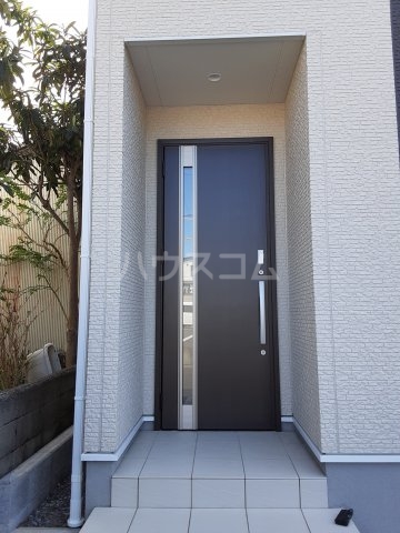 28/29 エントランス