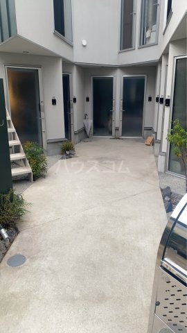 2/11 エントランス