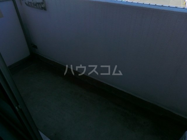 13/27 バルコニー