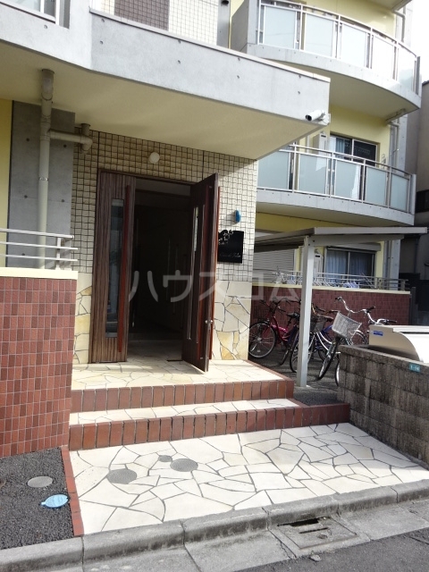 4/9 エントランス