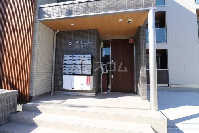 16/24 エントランス