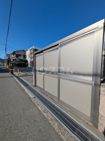 28/30 駐車場
