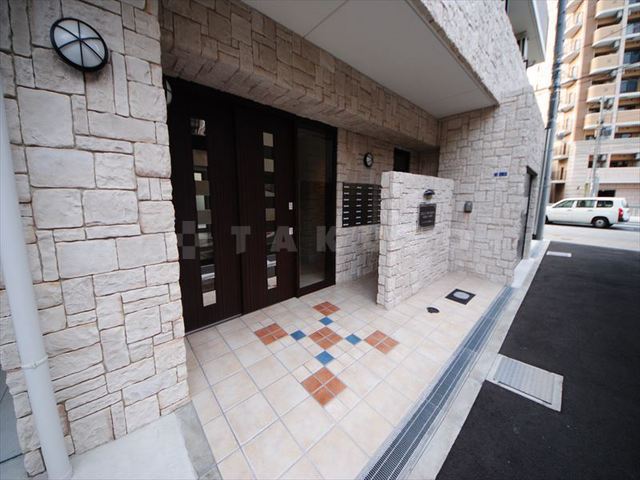 2/10 エントランス