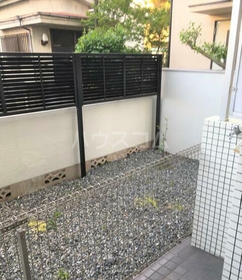 16/25 バルコニー