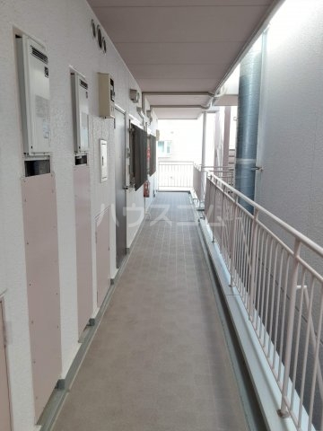 4/5 エントランス