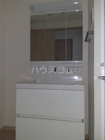 15/30 洗面
