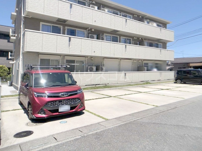 10/20 駐車場