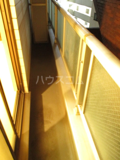 17/30 バルコニー