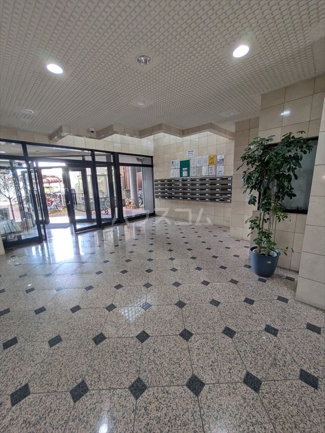 2/9 エントランス