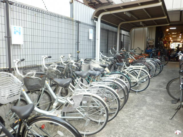 22/30 駐車場