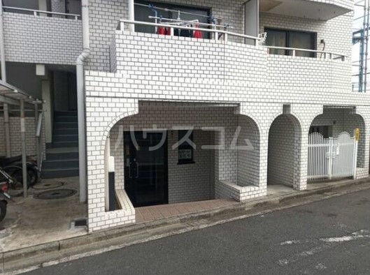 2/10 エントランス