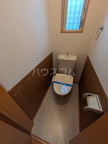 16/27 トイレ