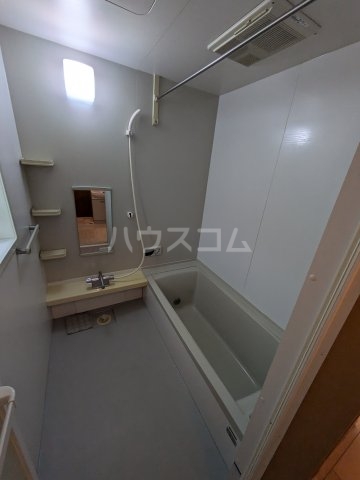 14/27 浴室
