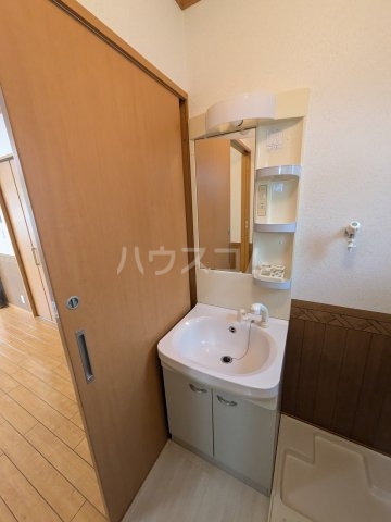 17/27 洗面