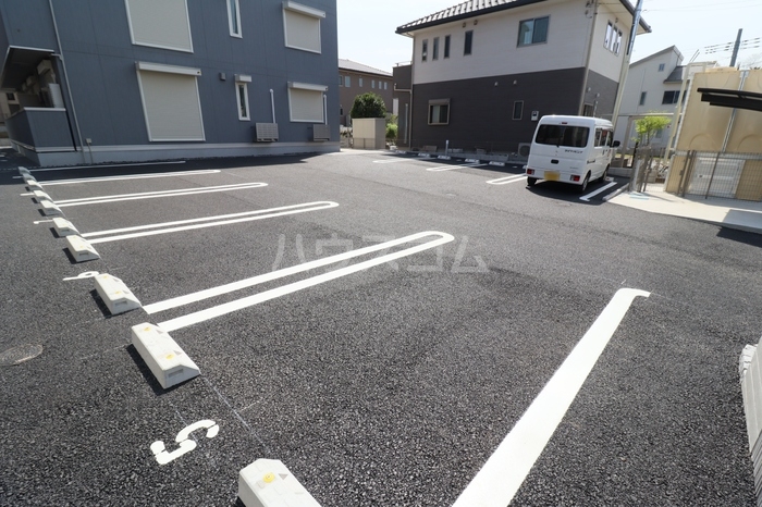 20/24 駐車場