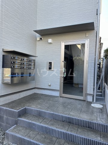 29/30 エントランス