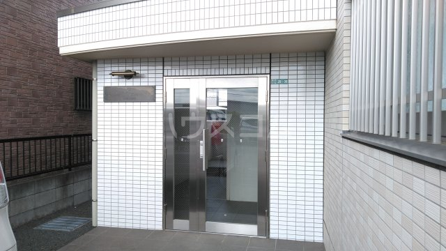 3/7 エントランス