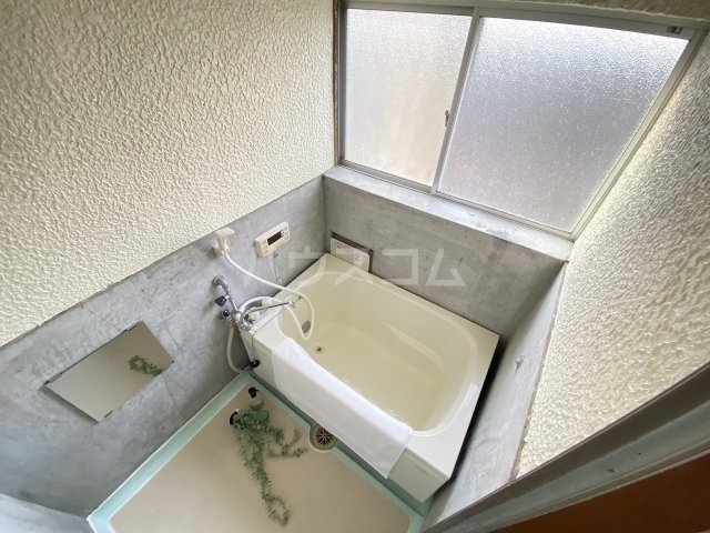 15/30 浴室