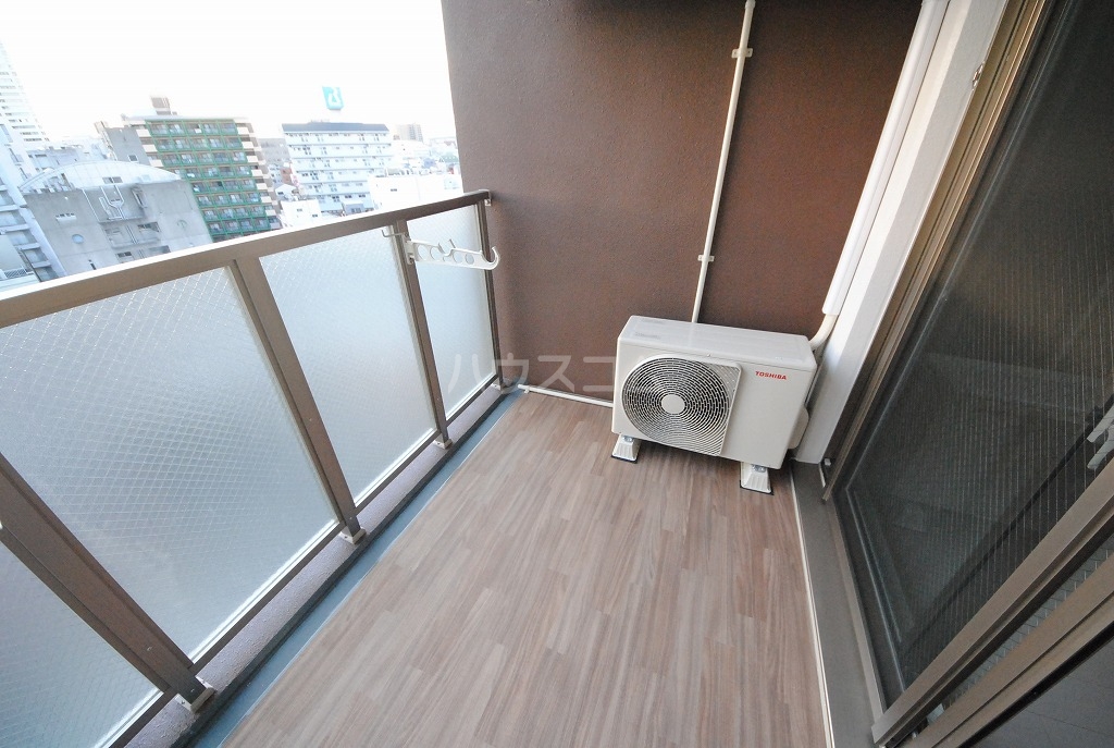 13/21 バルコニー