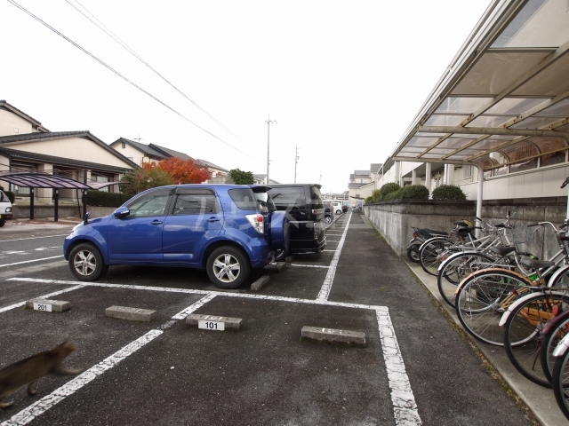16/26 駐車場