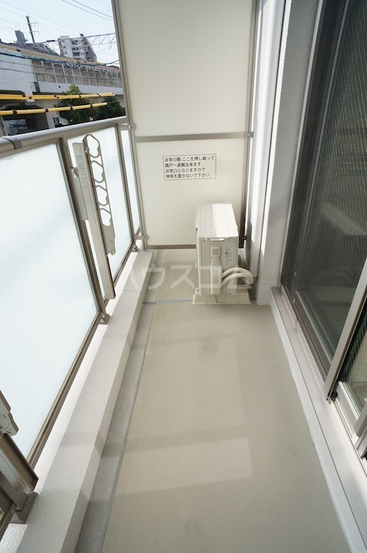 19/30 バルコニー