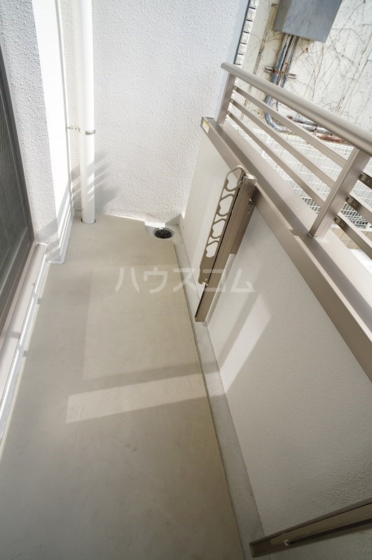 20/30 バルコニー