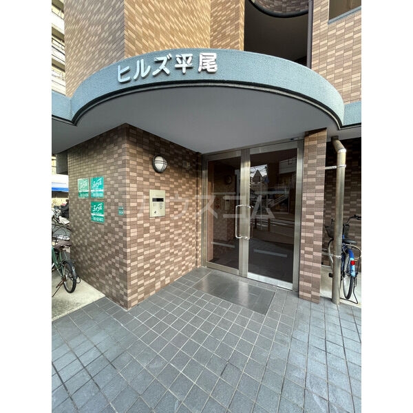 15/21 エントランス