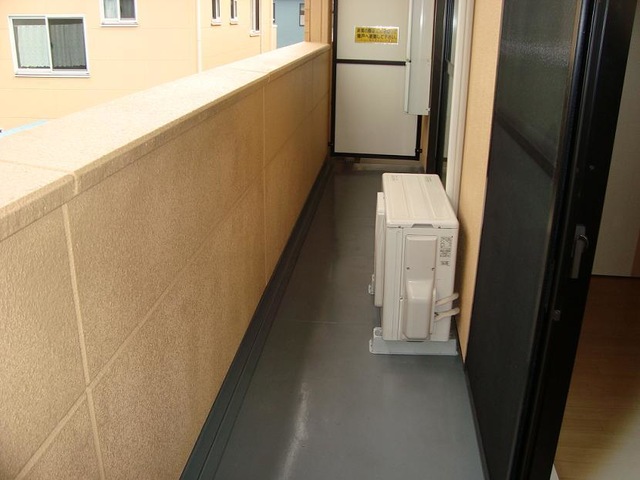 20/25 バルコニー