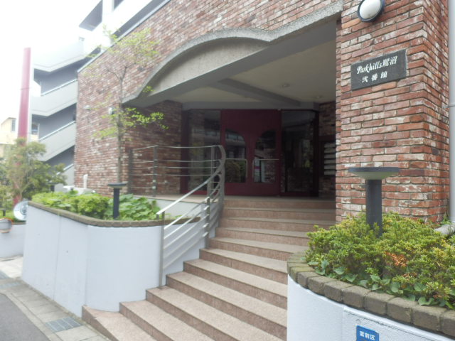 21/26 エントランス