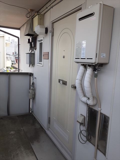 20/28 エントランス