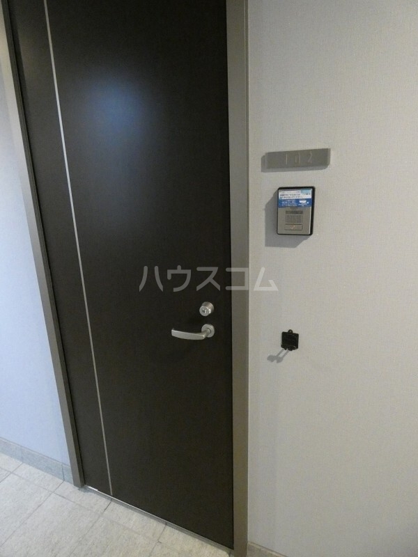 16/26 エントランス