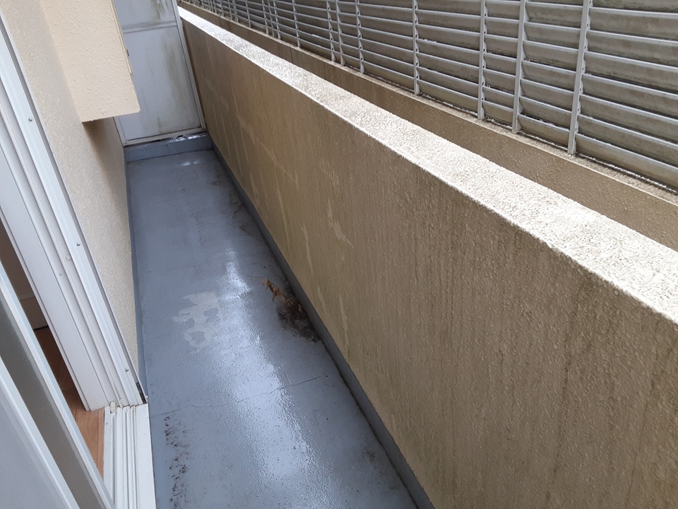 19/30 バルコニー