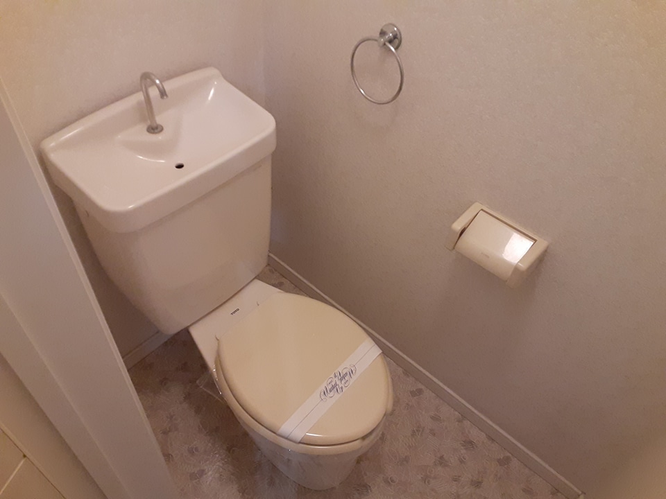 14/30 トイレ