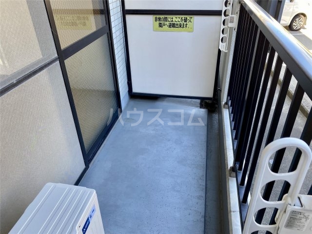 13/22 バルコニー