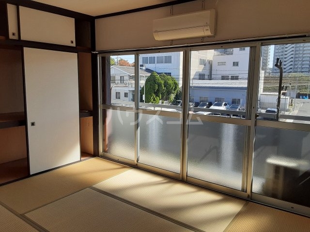 寝室
