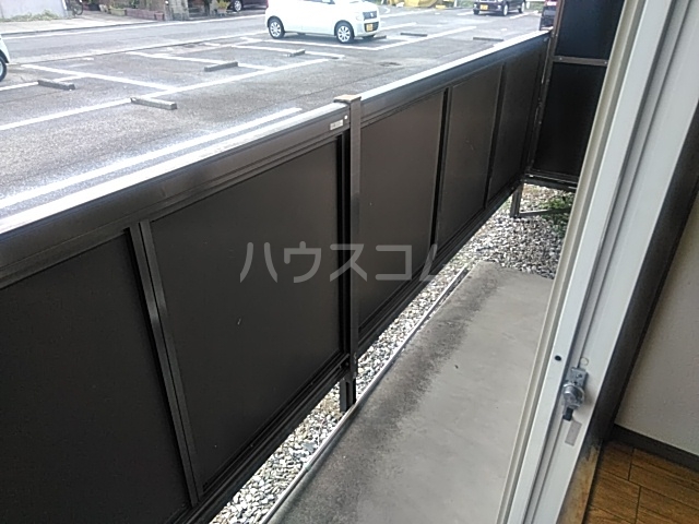 17/28 バルコニー