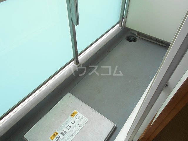 14/28 バルコニー