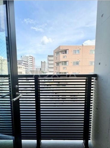 15/21 バルコニー