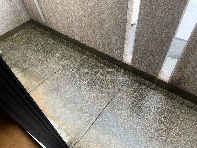 25/30 バルコニー